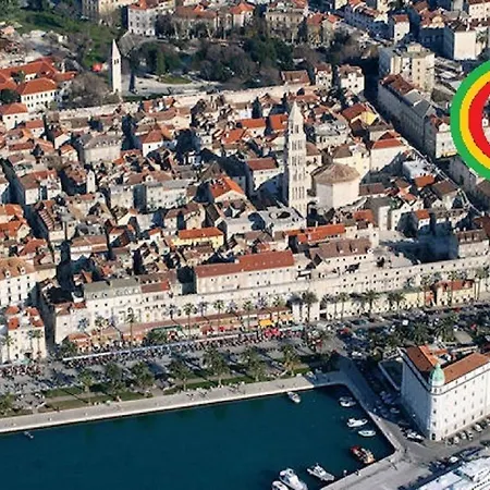 アパート スタジオ ラバンダ *